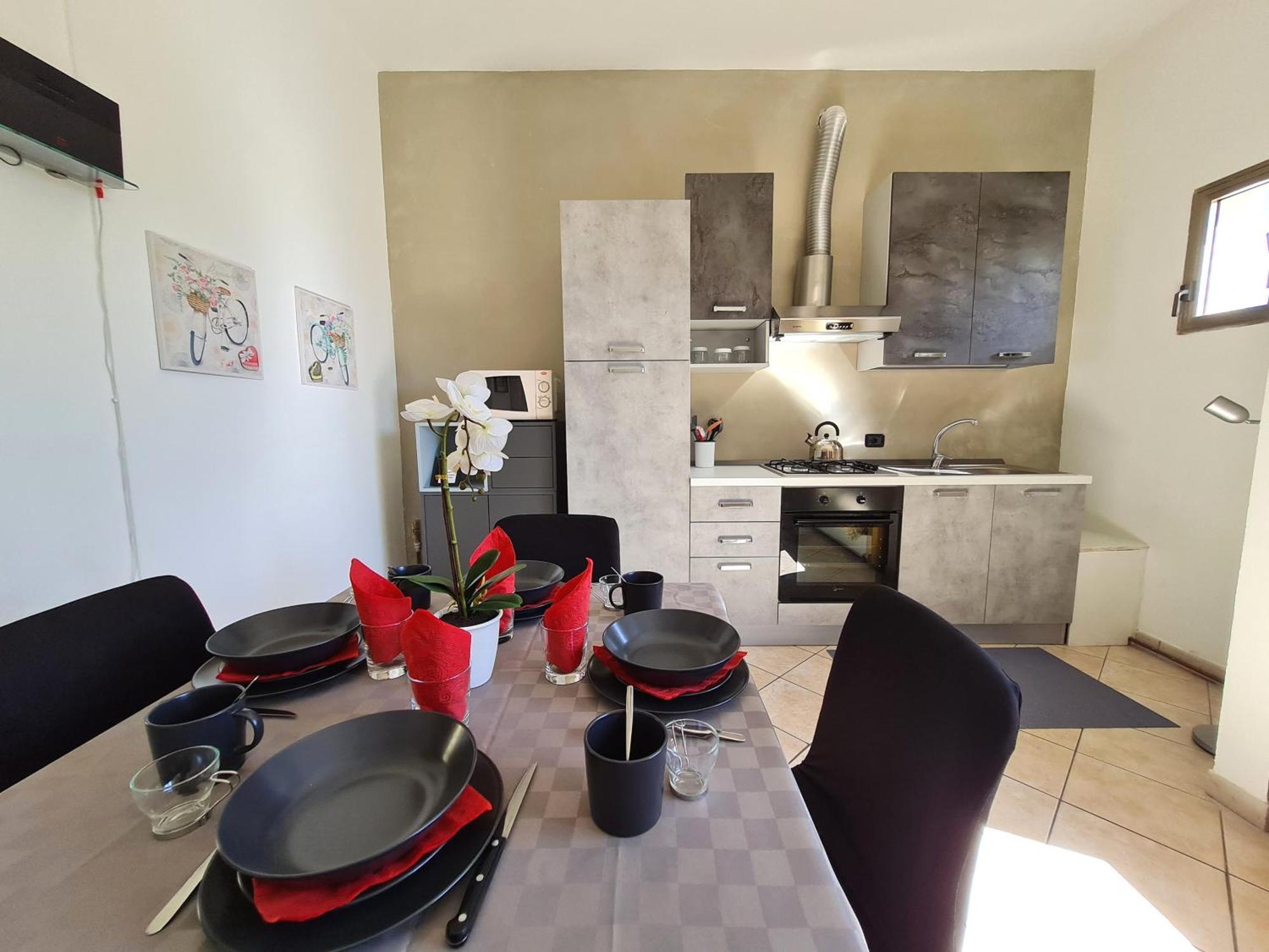 Pederzoli Apartment *